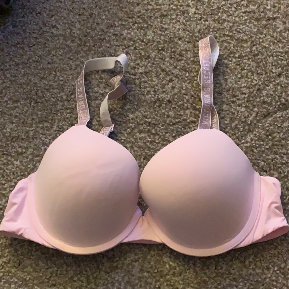 EUC Victoria’s Secret Tshirt Push-up bra
